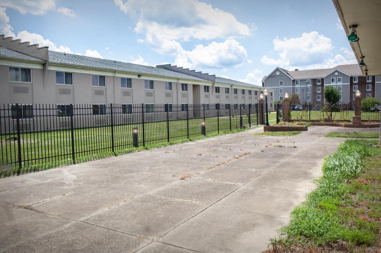I65 Studio Suites Scottsburg Εξωτερικό φωτογραφία